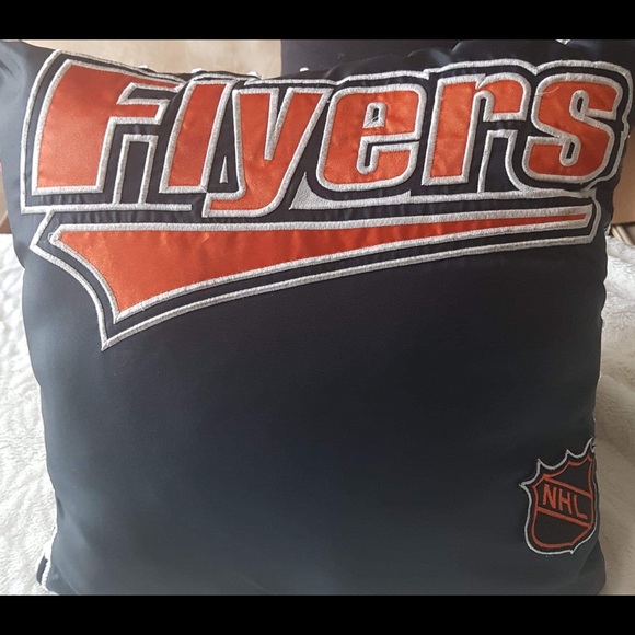 Hockey pillows - Picture 3 of 6